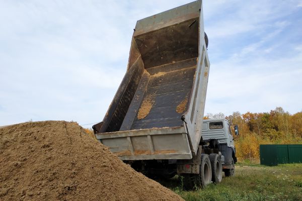 Topsoil Delivery in Sanford